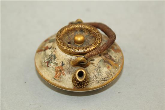 A Japanese Satsuma pottery miniature wine or tea pot, by Seikozan, Meiji period, 5.5cm. diam.